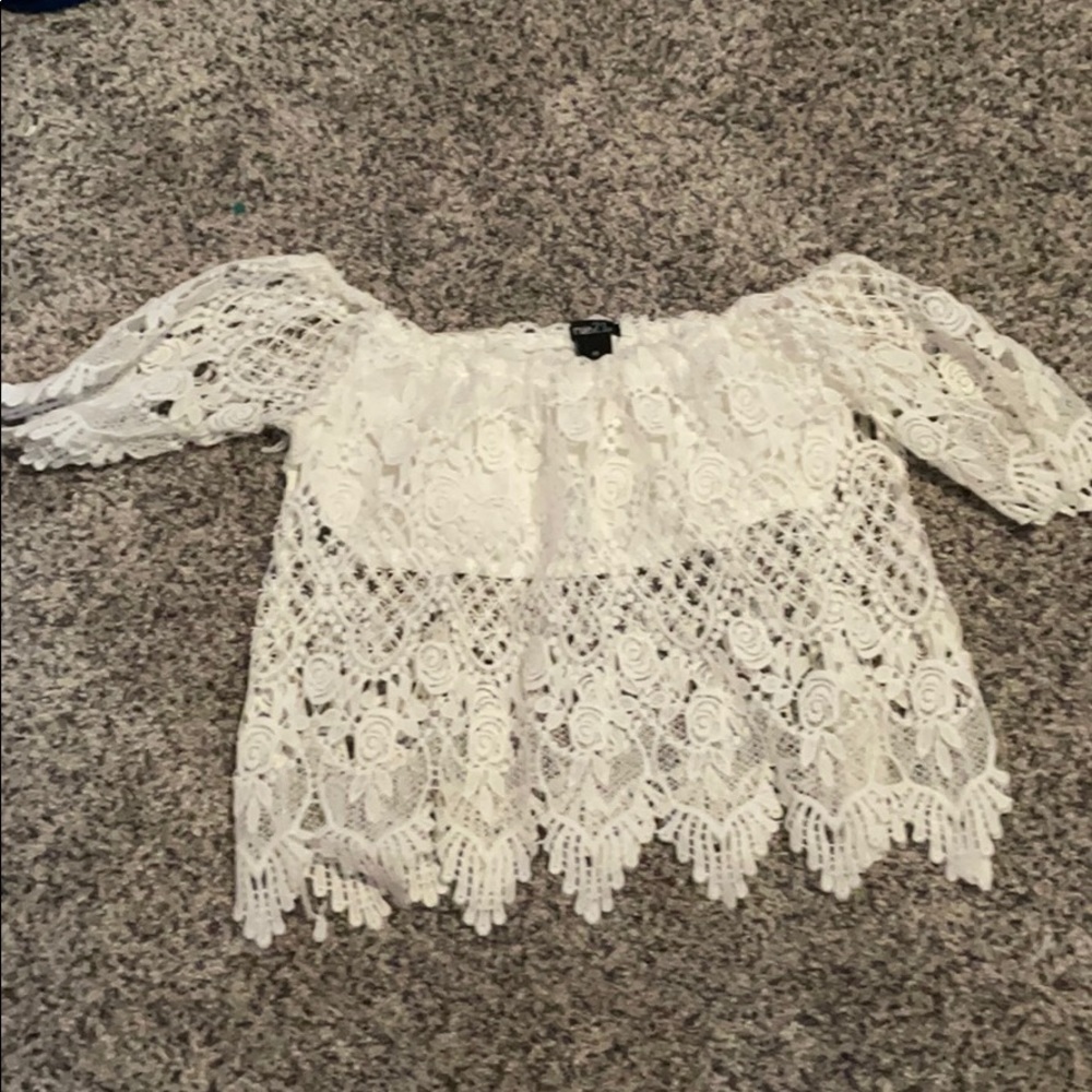 Lace crop top